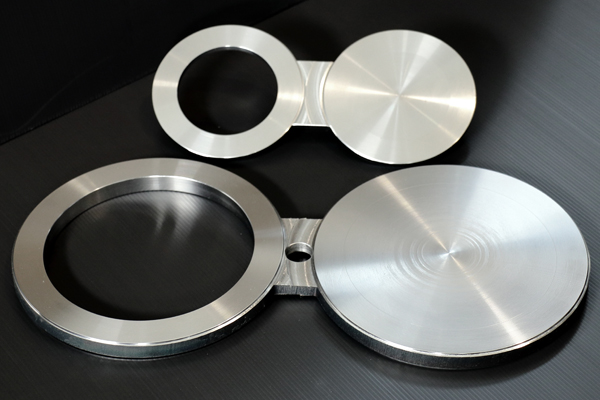 Spectacle Blind Flanges